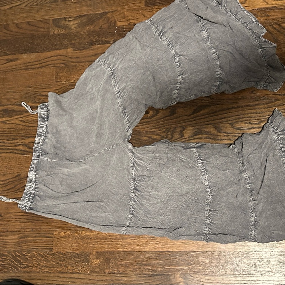 Gray Ruffled Pants - Picture 2 of 3